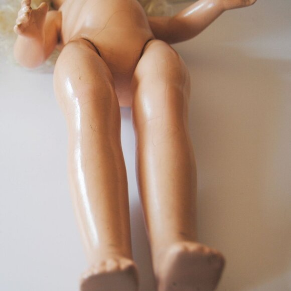 Antique  Shirley Temple Composition Doll  1930’s Vintage 16" w/teeth, dimples - Picture 6 of 10